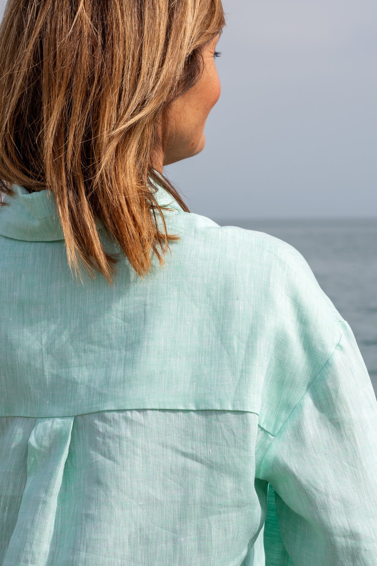 Camicia Capri in lino acquamarina
