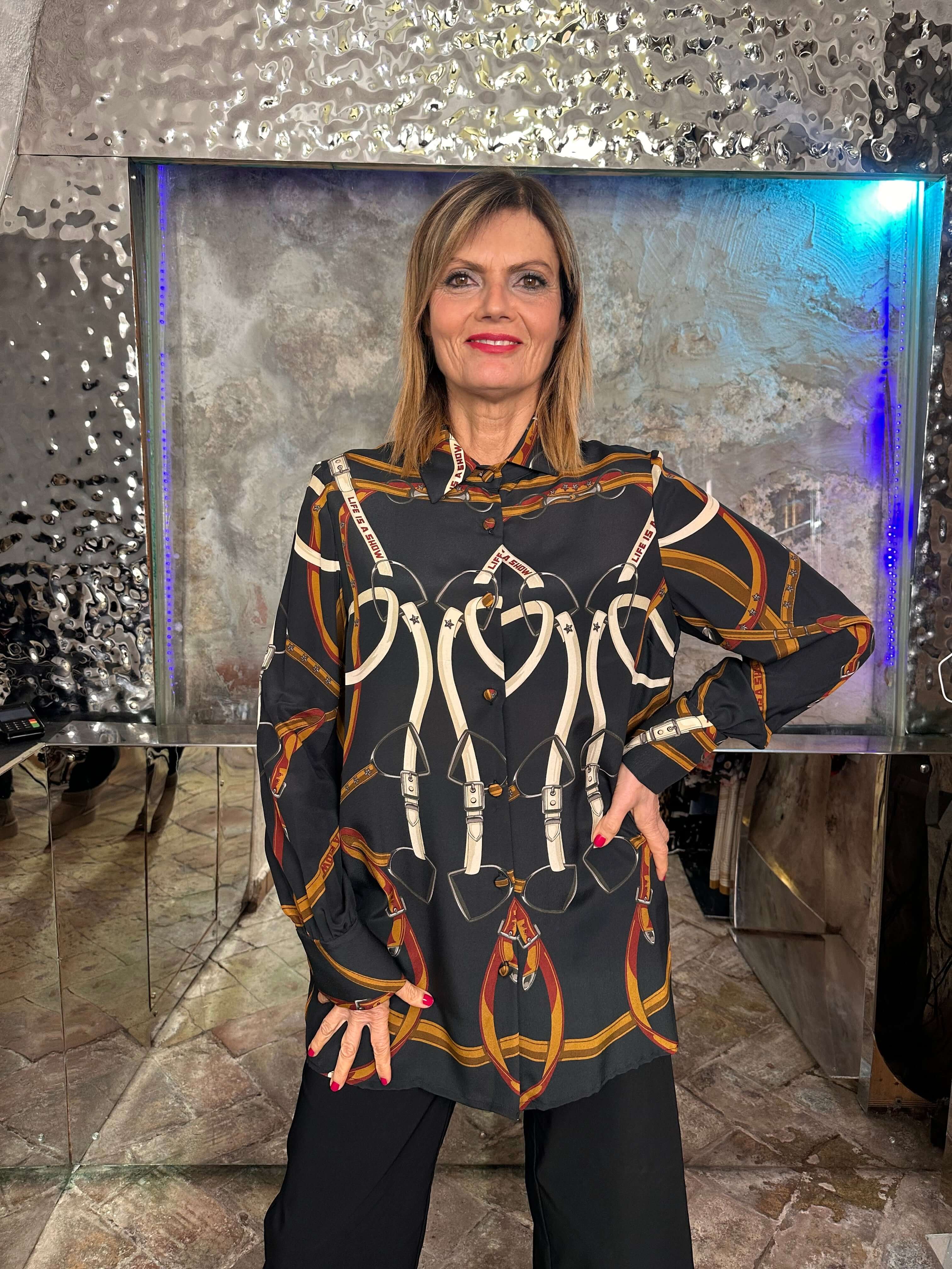 Camicia Elisabeth: Eleganza Senza Tempo in crepe de chine