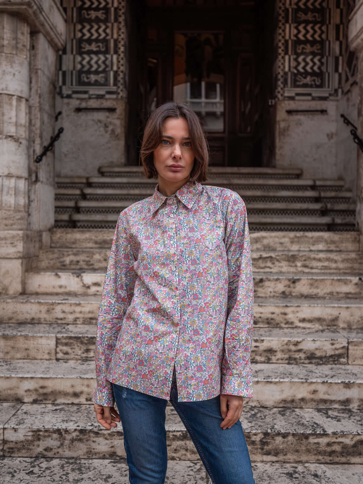Camicia in Cotone Liberty — fiori rosa | Floralia