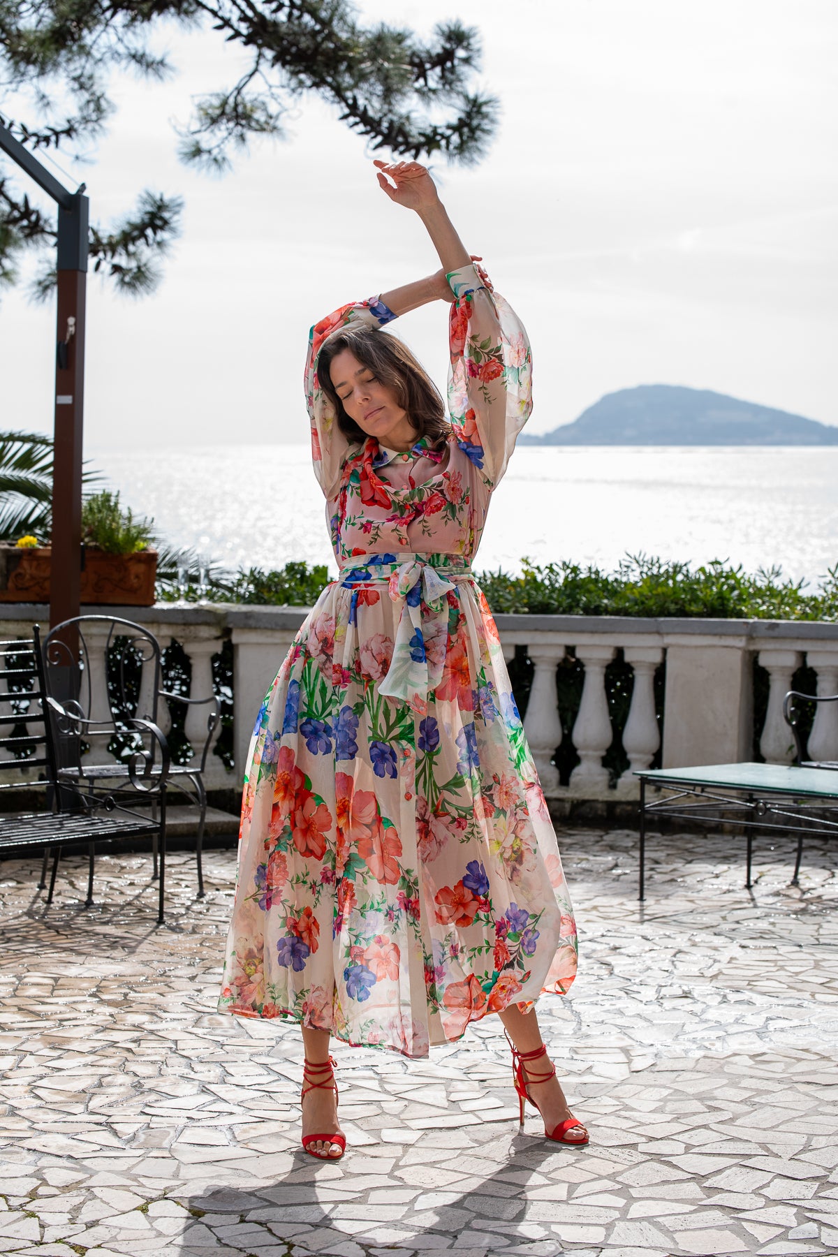 Abito Sofia Volo di Chiffon giardini di ninfa