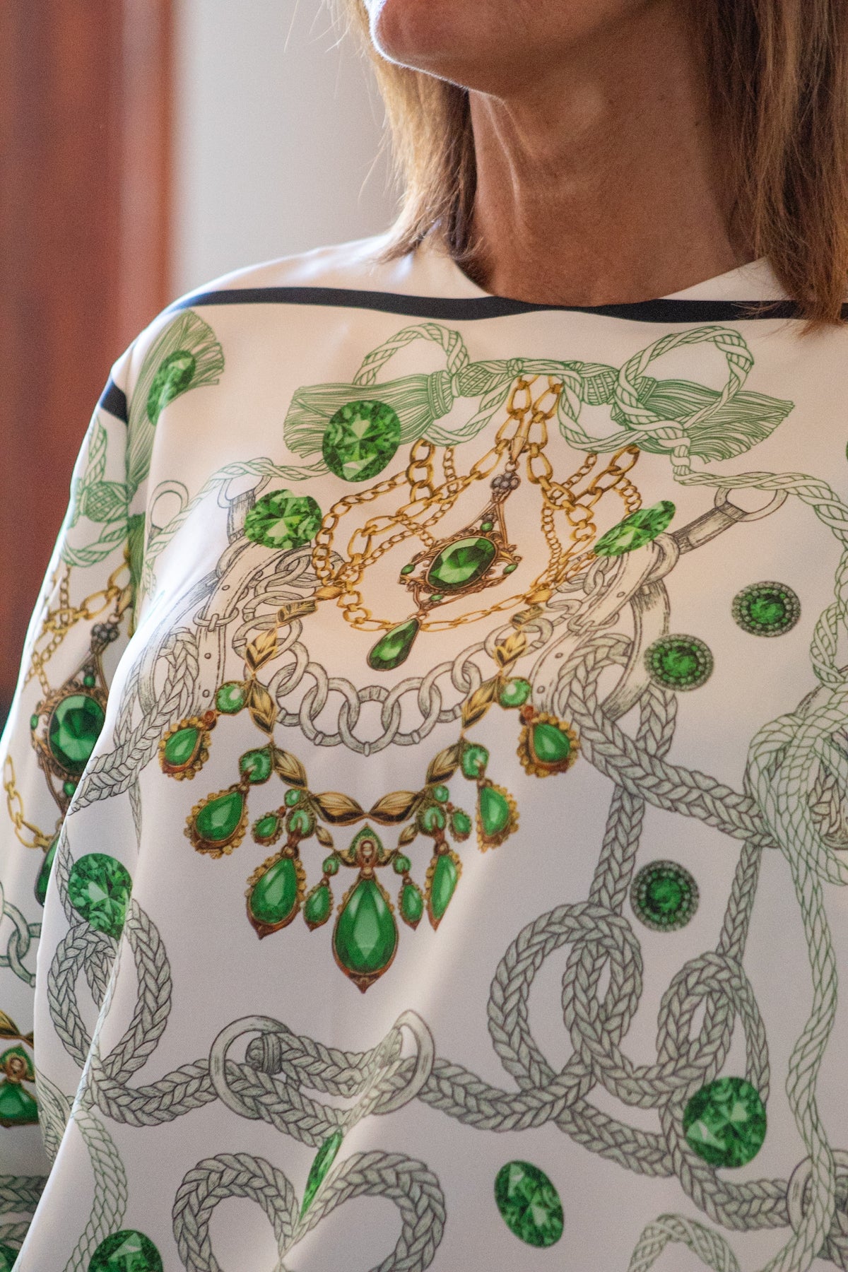 Blusa Elisabeth in twill di seta smeraldo