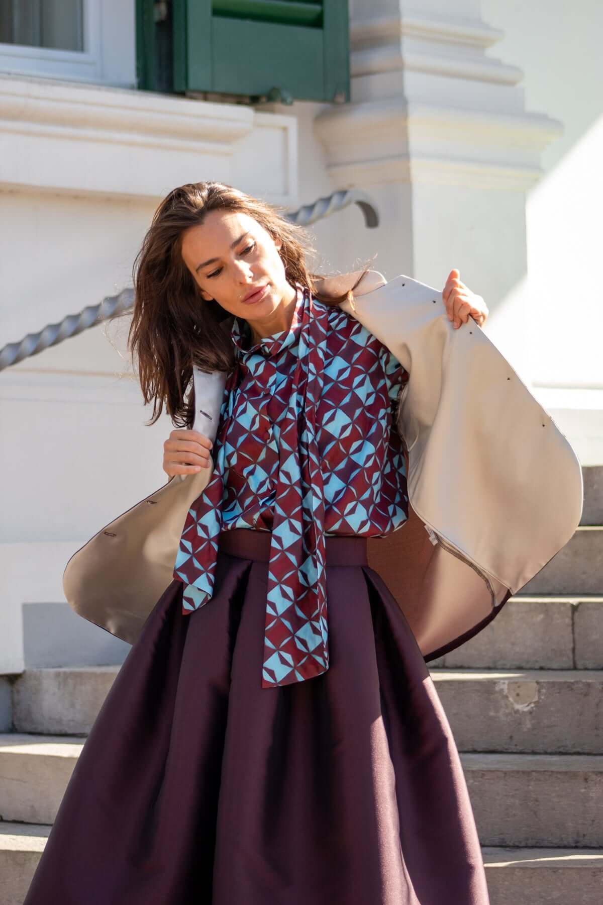 Riflessi di Celeste e Borgogna