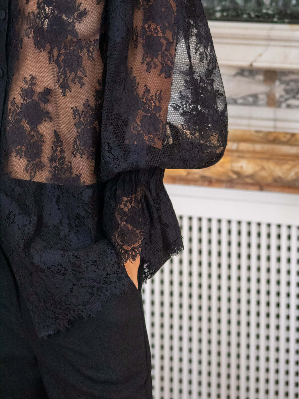 Camicia in Chantilly nera
