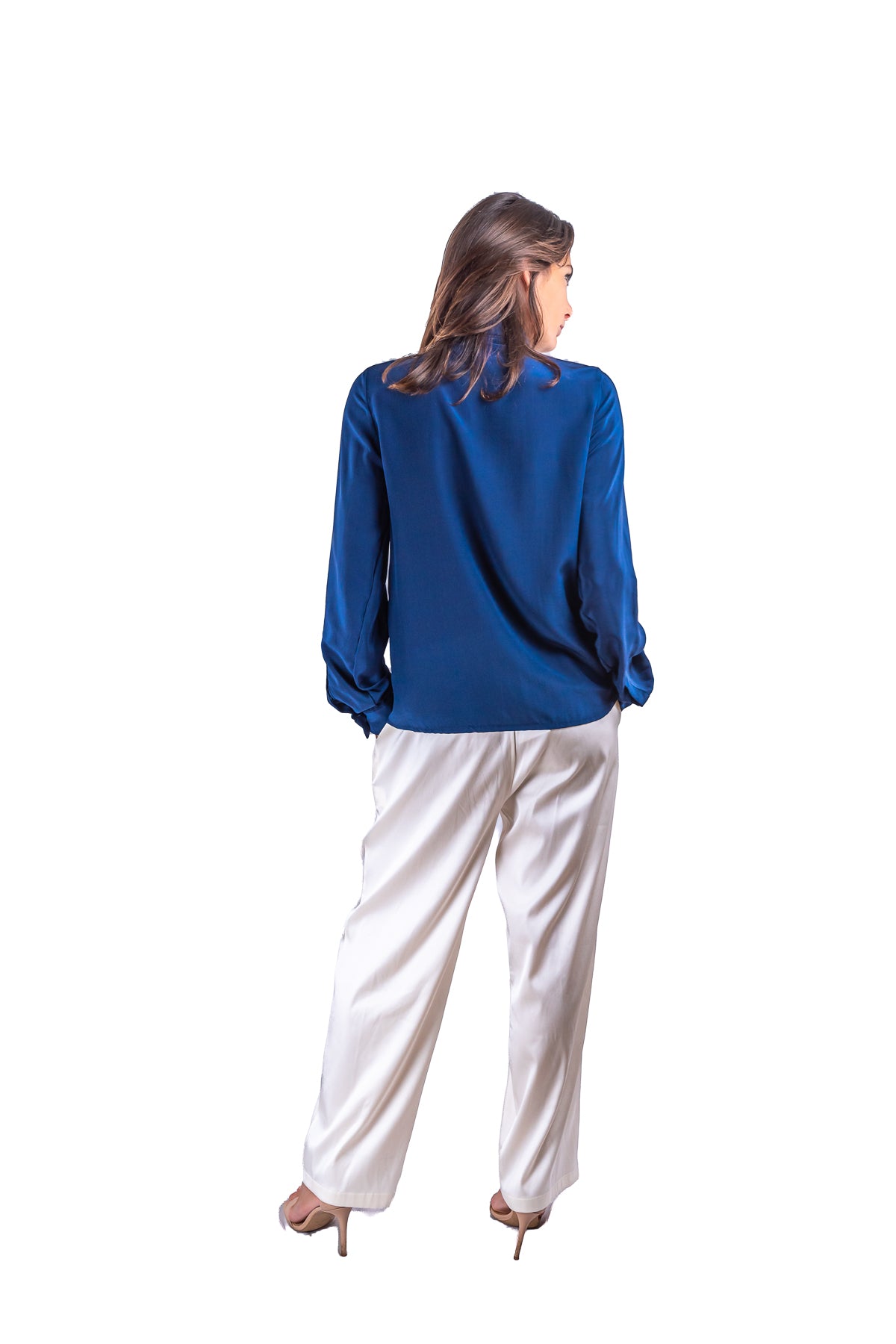 Camicia Elisabeth: Eleganza Senza Tempo in tinta unita crepe de chine