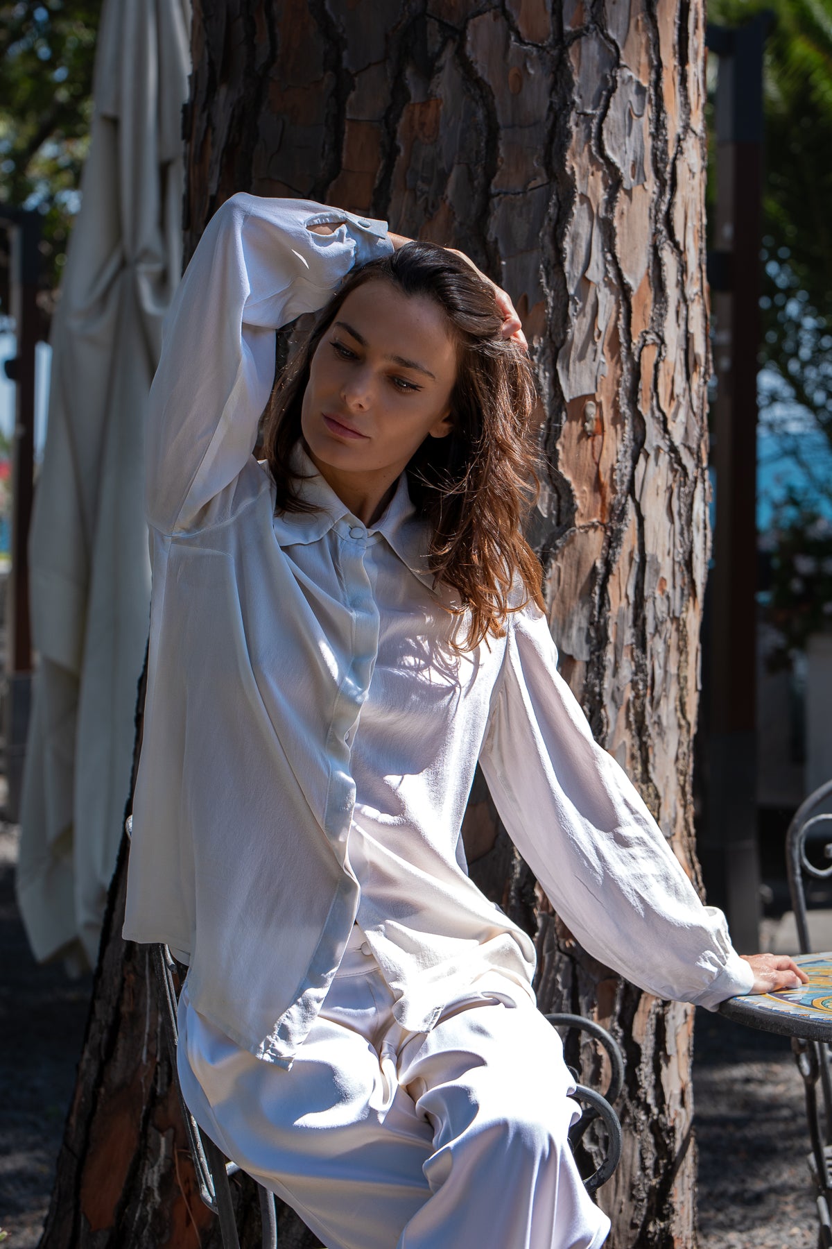 Camicia Elisabeth: Eleganza Senza Tempo in tinta unita crepe de chine