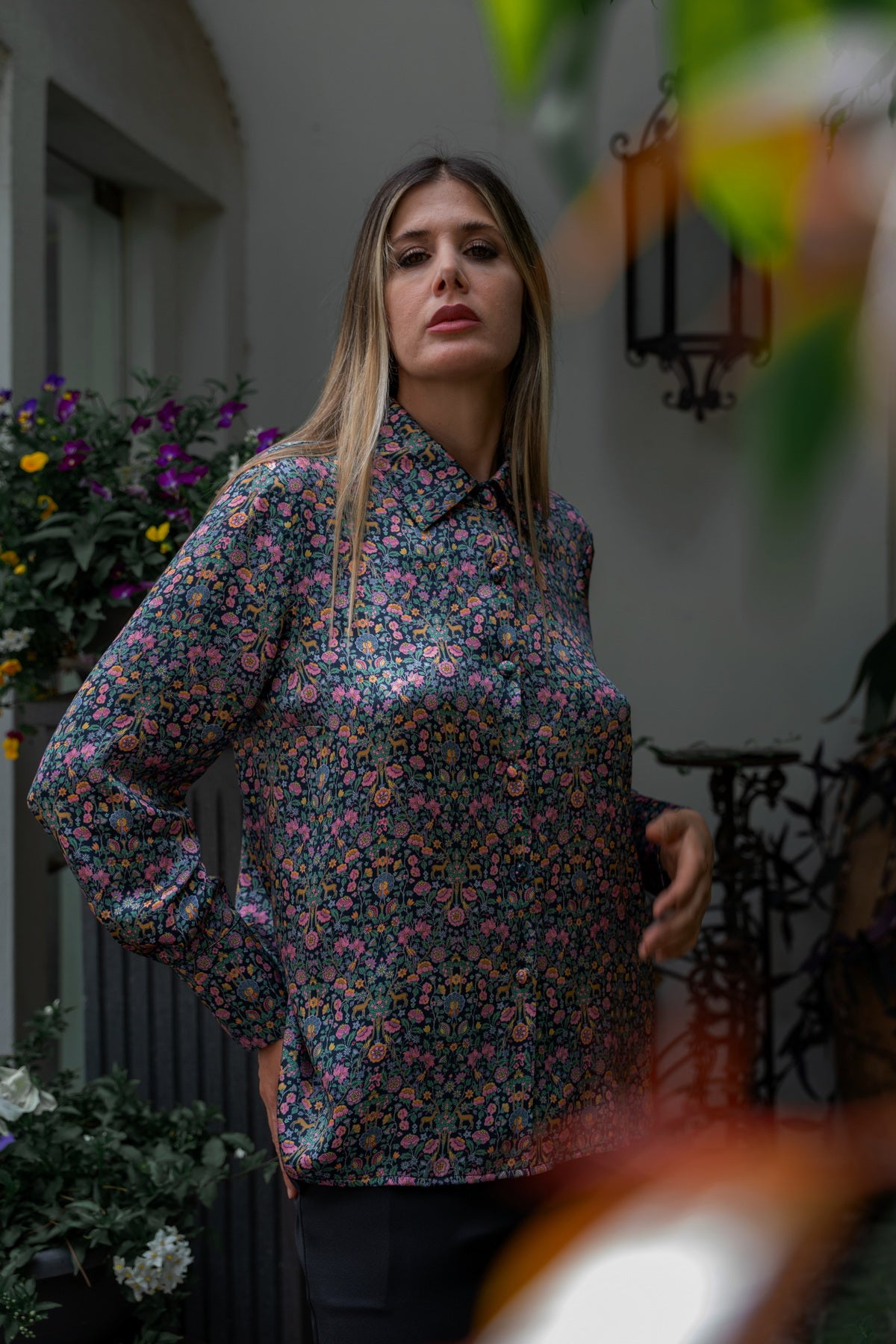 Camicia Elisabeth in Raso di Seta Liberty – Eleganza Made in Italy