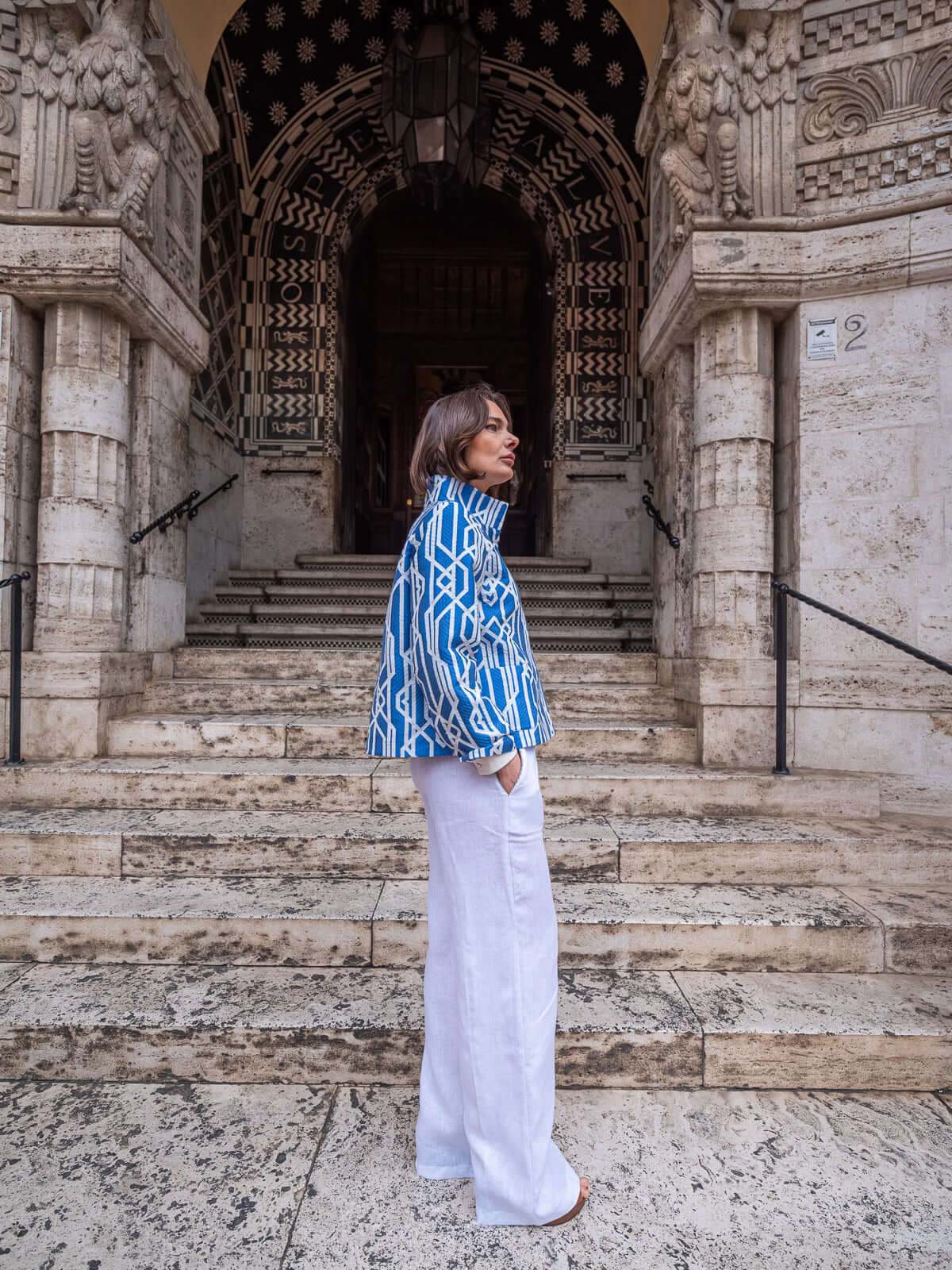 Giacca Calla in Jacquard Blu e Bianco  | Atelier Floralia