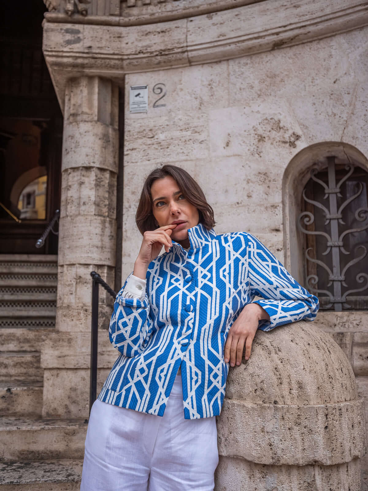 Giacca Calla in Jacquard Blu e Bianco  | Atelier Floralia