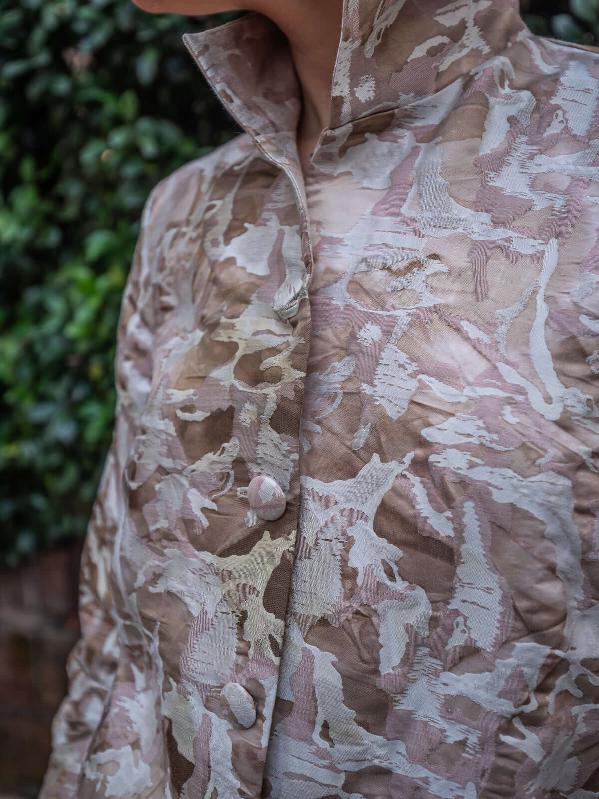 Giacca Calla in Jacquard Tortora e Avorio  | Atelier Floralia