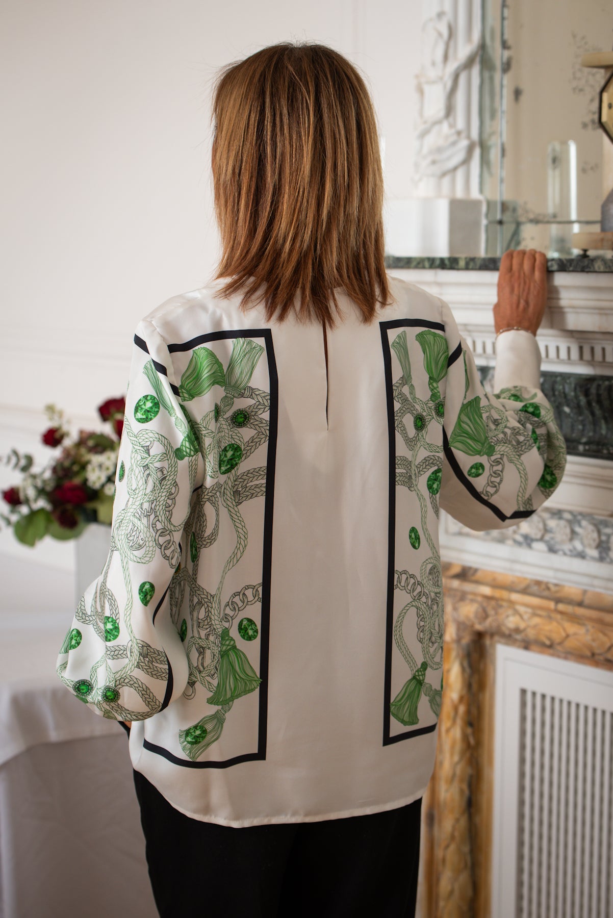 Blusa Elisabeth in twill di seta smeraldo