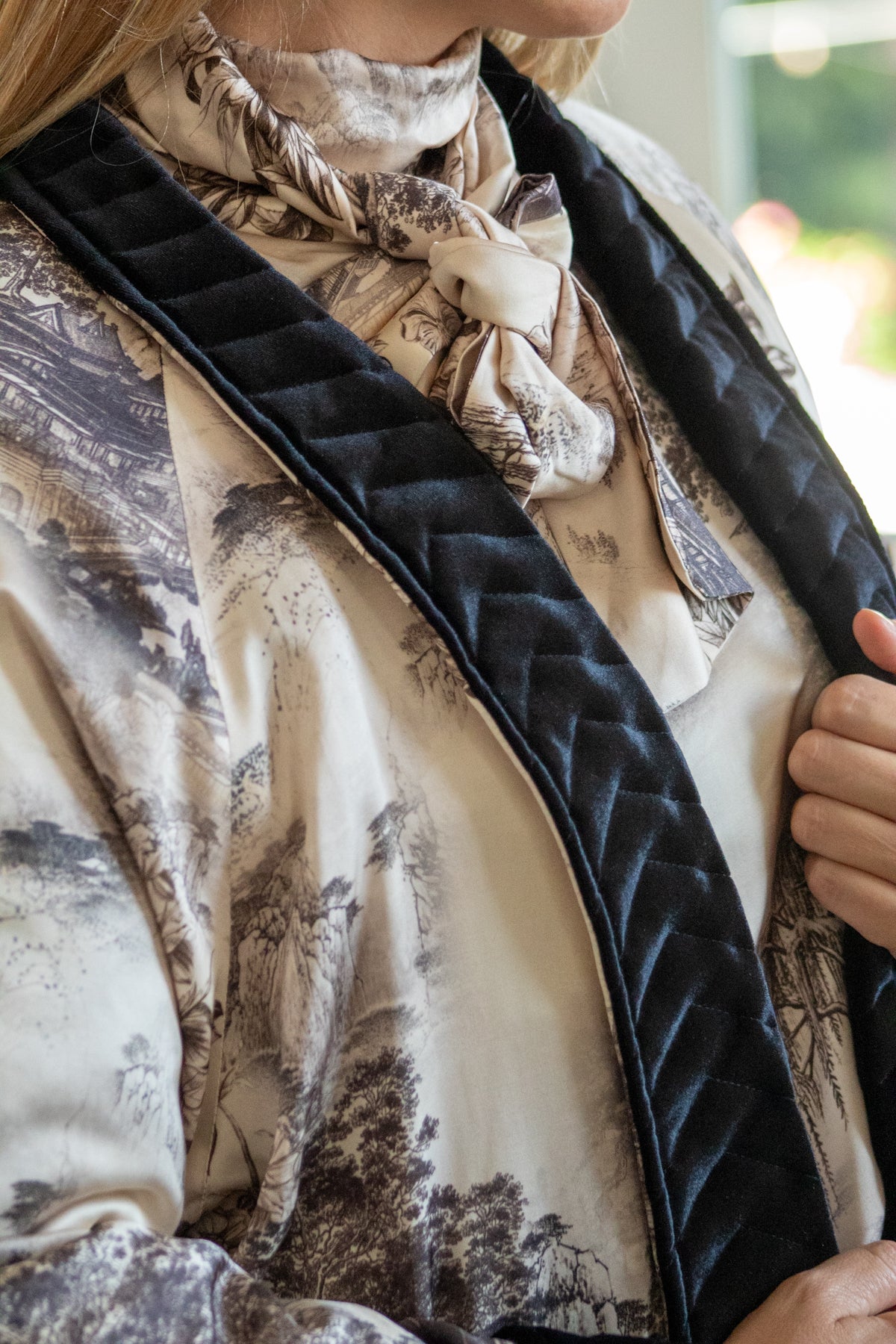 Piumino Reglan Reverso in Velluto e crema Oriente